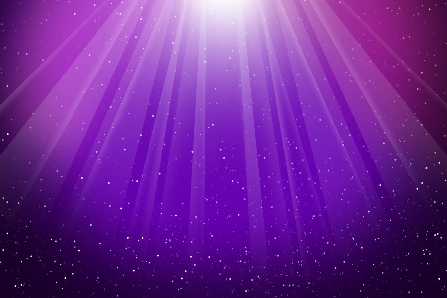 Luz iluminando un fondo púrpura