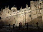 Vista nocturna de la catedral de Salamanca