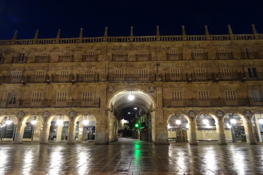 Plaza Mayor de Salamanca en la madrugada