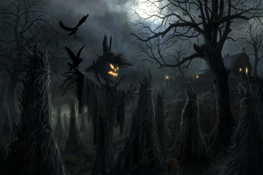 Espantapájaros en la noche de Halloween