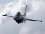 F-16 en vuelo