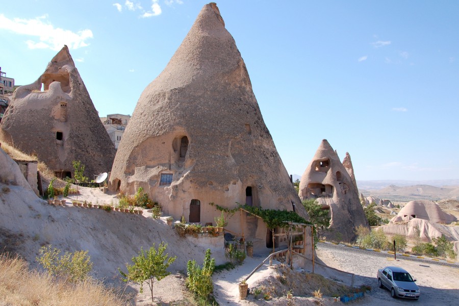 Casas en las rocas (Capadocia, Turquía)