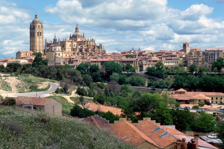Bonita vista de Segovia (España)