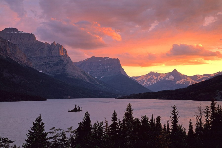 Lago Saint Mary (Parque Nacional de los Glaciares, Montana)