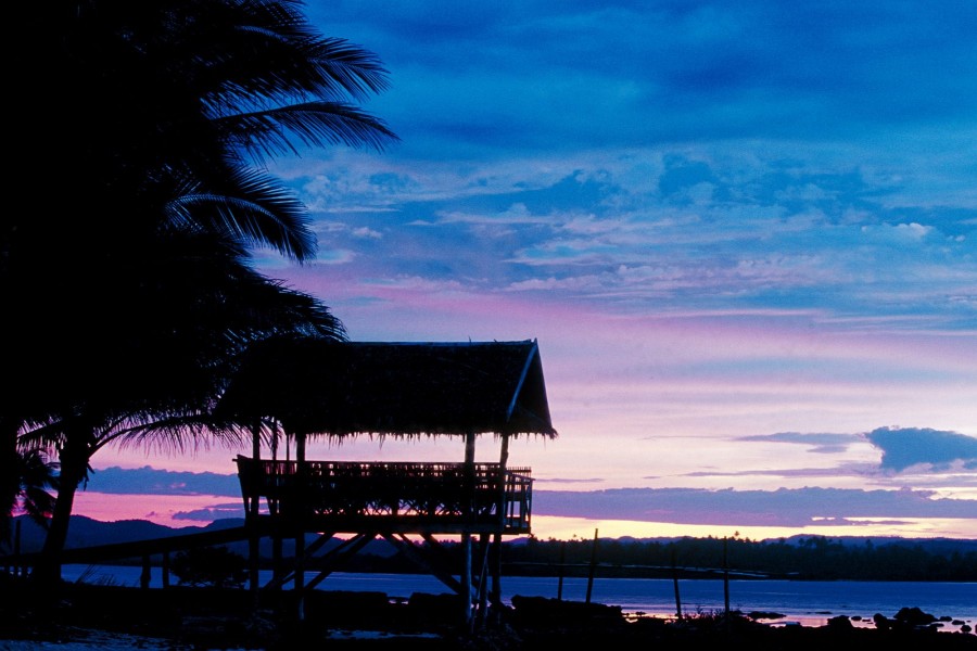 Colores en el cielo al amanecer