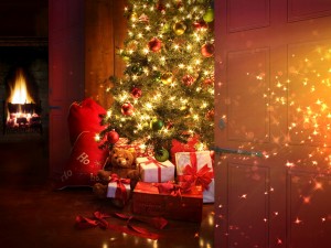 Regalos bajo el árbol de Navidad