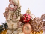Muñecos y bolas para Navidad y Año Nuevo