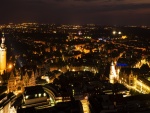 Panorama de una ciudad alemana en la noche
