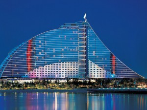El extraordinario Jumeirah Beach Hotel (Dubái, Emiratos Árabes Unidos)