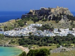 Bonita vista de Lindos (isla de Rodas, Grecia)