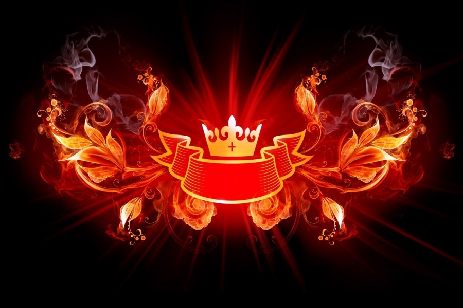 Corona con fuego y humo