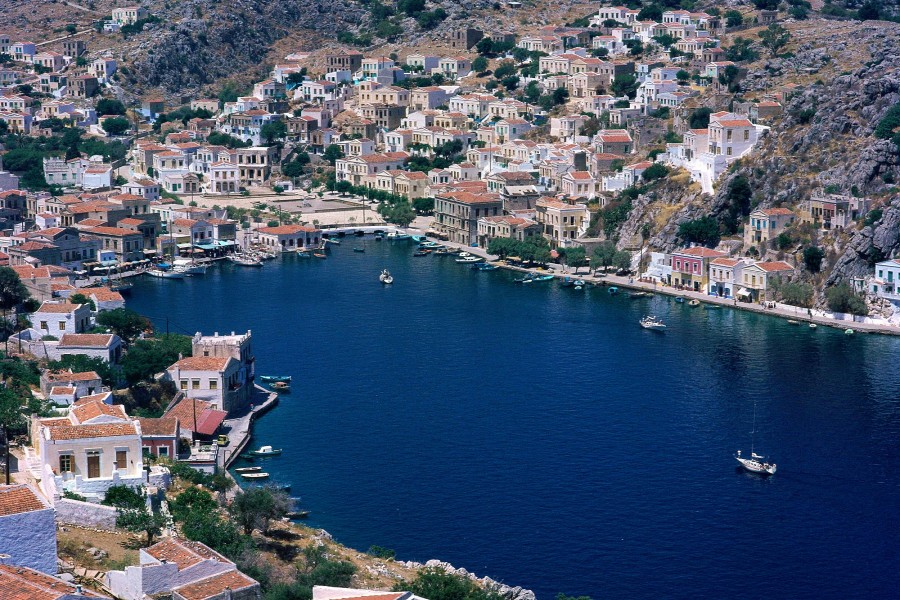 Bonita vista de Symi (Grecia)