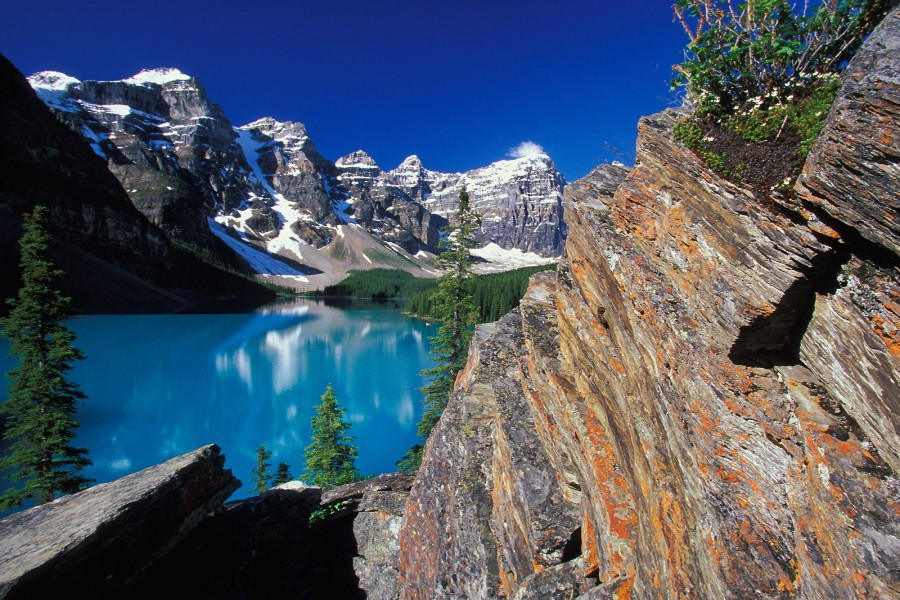 Lago Moraine y el Valle de los Diez Picos (Alberta, Canadá)