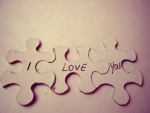 "Te quiero" en unas piezas de puzzle