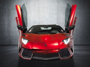 Lamborghini Aventador de color rojo