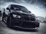 BMW M3 de color negro