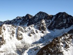 Montañas de Andorra cubiertas de nieve
