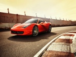 Ferrari rojo en un circuito