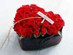 Corazón de rosas rojas para San Valentín