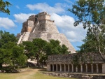 Pirámide del Adivino en Uxmal  (Yucatán, México)