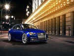 Un bonito Audi S5 de color azul