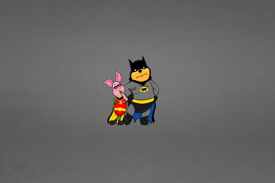 Winnie the Pooh vestido de Batman y su amigo Piglet de Robin