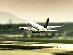 Avión despegando del aeropuerto