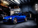 Aston Martin V8 azul