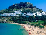 Hermosa vista de Lindos ( isla de Rodas, Grecia)