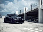 Un BMW negro tuneado