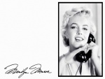 Marilyn Monroe hablando por teléfono