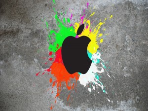 Logo de Apple sobre pintura de colores