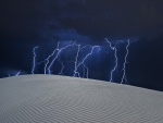 Tormenta eléctrica en el desierto