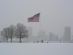 Bandera de los Estados Unidos sobre la nieve