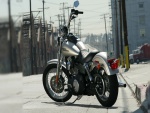 Harley Davidson en una calle