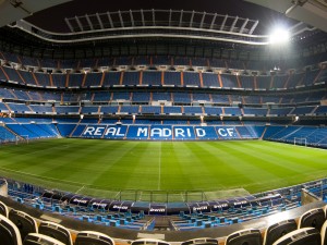 Luces en el estadio del Real Madrid