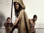 Michonne con sus dos zombies (The Walking Dead)