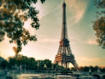 Bonito día en París