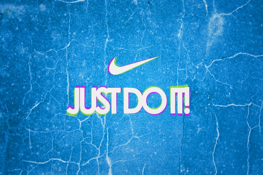 Nike en un fondo azul