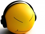 Smiley escuchando música