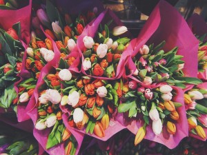 Ramos de tulipanes de colores